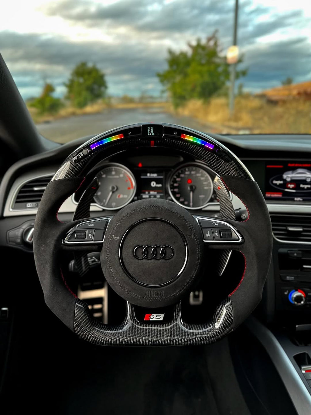 AUDI A/S/RS STYLE (1ST GEN) CUSTOMIZABLE STEERING WHEEL (FITS 2013 - 2016 MODELS)