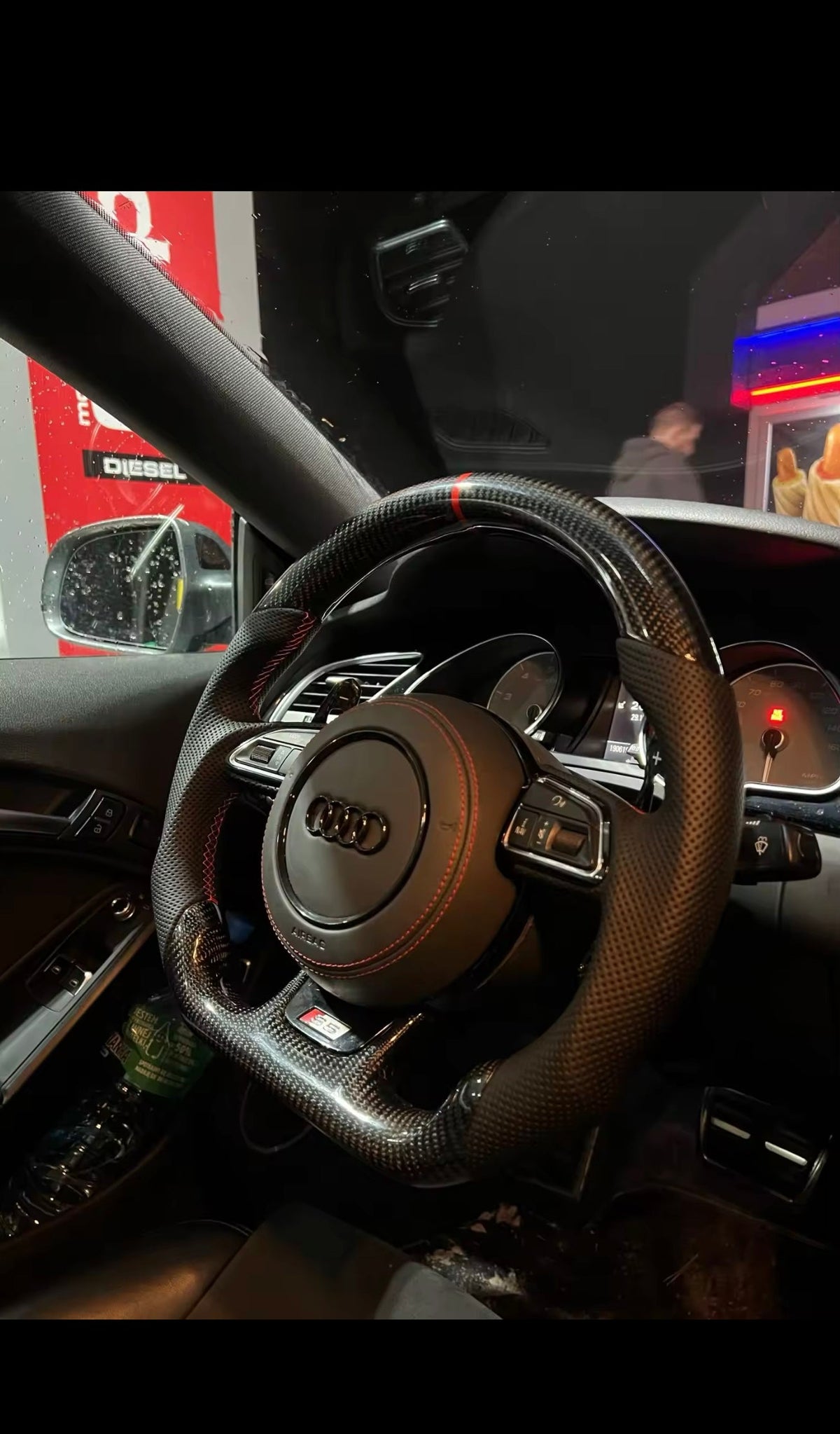 AUDI A/S/RS STYLE (1ST GEN) CUSTOMIZABLE STEERING WHEEL (FITS 2013 - 2016 MODELS)