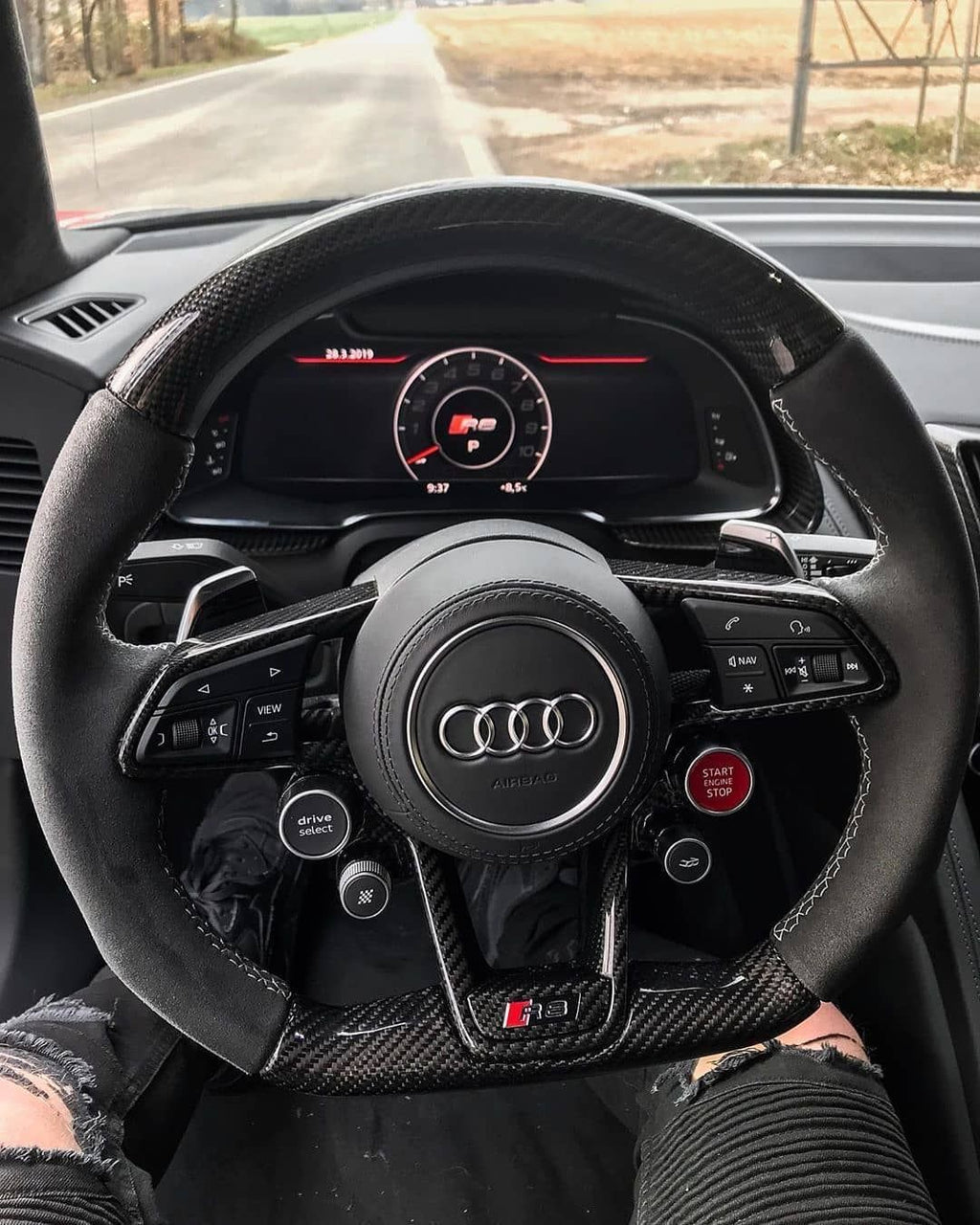 AUDI R8/TT STYLE CUSTOMIZABLE STEERING WHEEL (FITS 2010+ ALL MODELS)