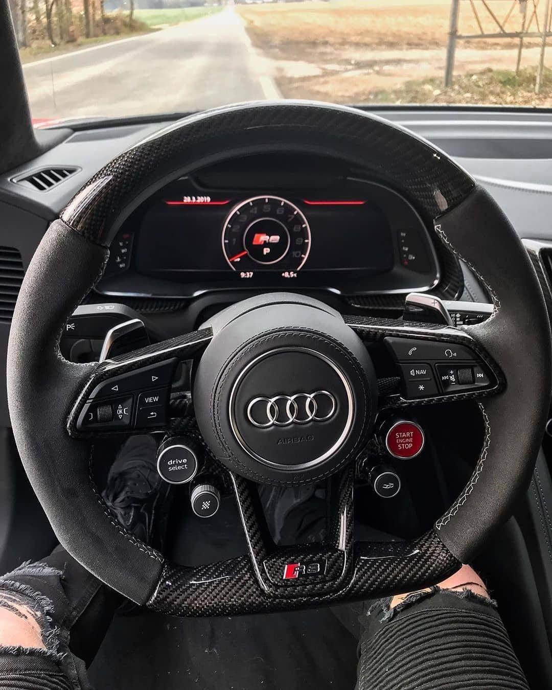 AUDI R8/TT STYLE CUSTOMIZABLE STEERING WHEEL (FITS 2010+ ALL MODELS)